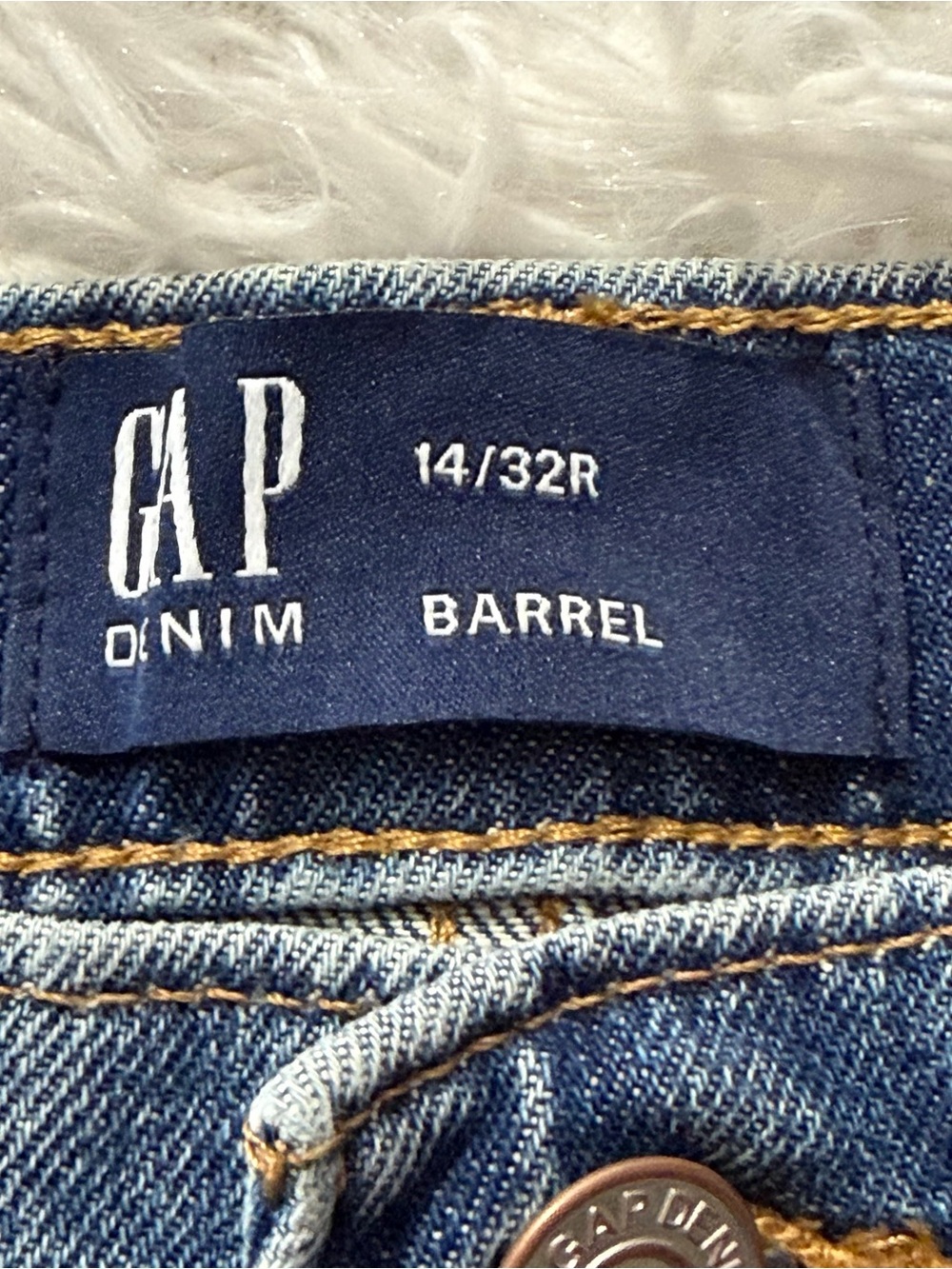Gap Womens Barrel Jeans Size 14/32 High Rise Blue Relaxed Fit Casual NWT - Picture 3 of 9